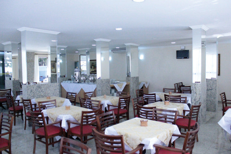 Hotel Golden Park Uberaba By Nacional Inn Exterior foto